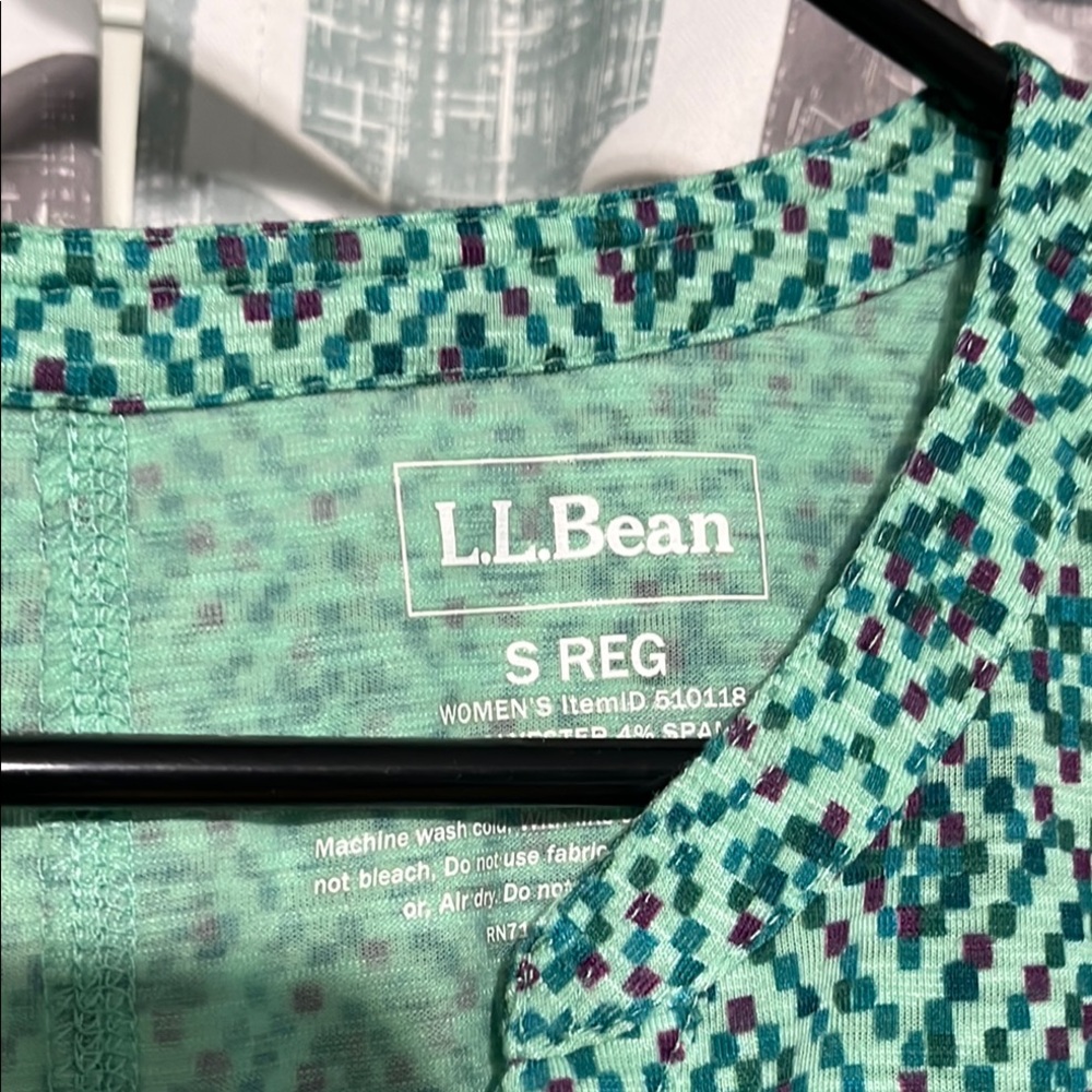 Streamside L.L.Bean sun shirts - Picture 3 of 10